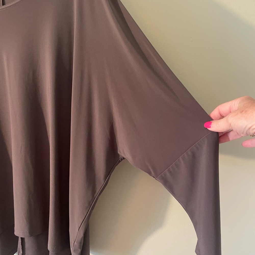 Boutique brand Elegant Gray Women's top